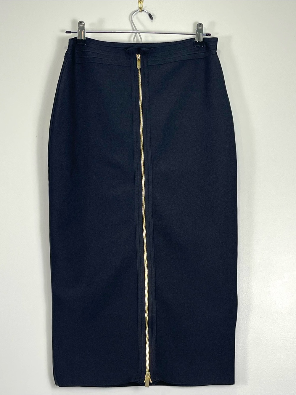 KAREN MILLEN Black Pencil Skirt Front Gold Zipper Stretch Size Medium